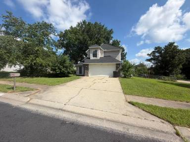Main picture of 401 Dustin Dr