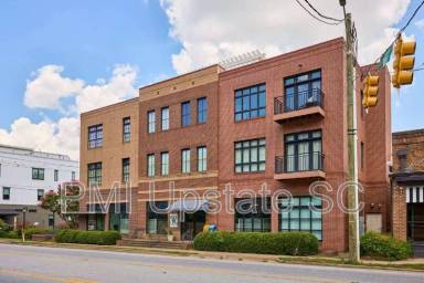 Main picture of 301 Augusta St