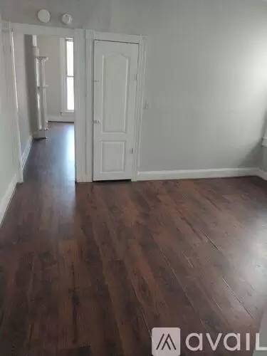 Main picture of 2107 N Smallwood St