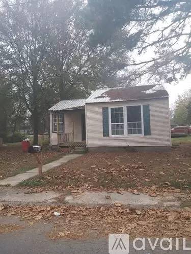 Main picture of 149 Pike Ave