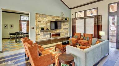 Main picture of Bulverde Oaks