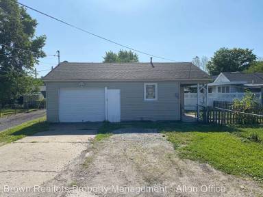 Main picture of 419 Anna Ave