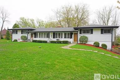 Main picture of N48W18959 Pleasant View Dr