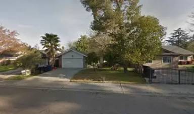 Main picture of 5605 Clark Ave