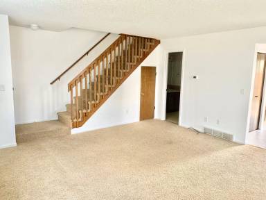 Main picture of 1519 Kennedy Ave