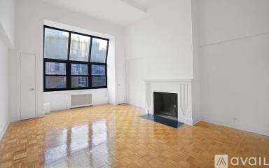 Main picture of 304 E 44th St