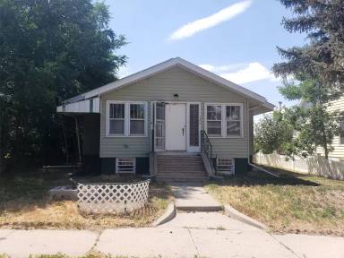 Main picture of 352 N Jackson St