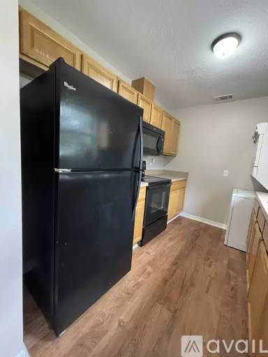 Main picture of 38445 Tucker Ave