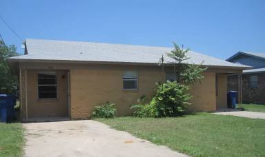 Main picture of 303 E Avenue A