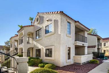Main picture of 4860 Nara Vista Way