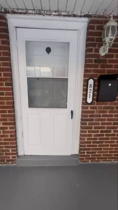 Main picture of 821 Lannerton Rd