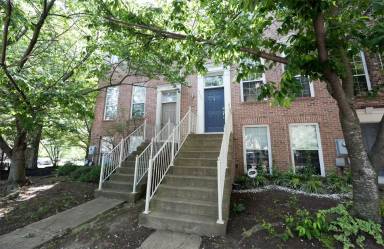 Main picture of 6002 Lincolnia Rd