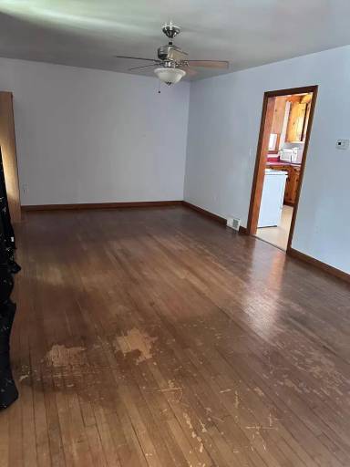 Main picture of 209 Burnside St