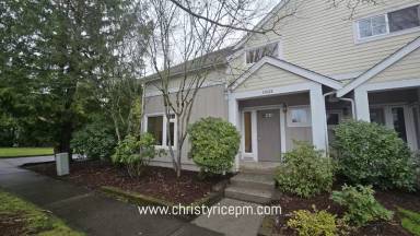 Main picture of 15828 NE 91st Way