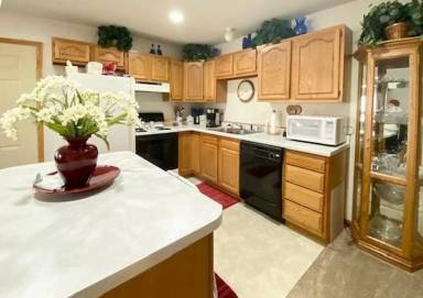 Main picture of 4535 Twain Cir