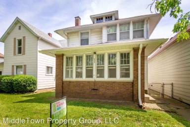 Main picture of 817 W Ashland Ave
