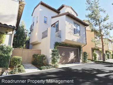 Main picture of 243 Tall Oak