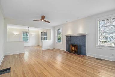 Main picture of 476 Hemlock Cir SE