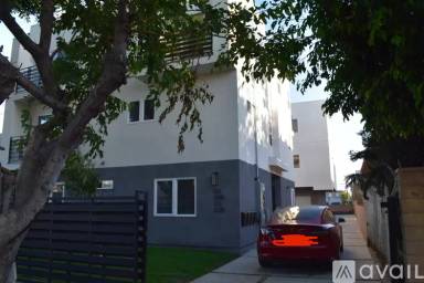 Main picture of 132 E 29th St