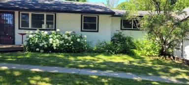 Main picture of 22053 Maple Rd