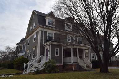 Main picture of 289 Angell St