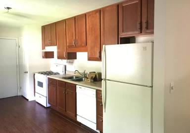 Main picture of 2631 Willow Dr