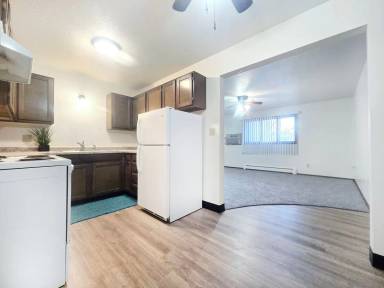 Main picture of 503 15th St SE
