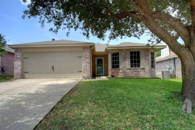 Main picture of 6061 Arabian Ave