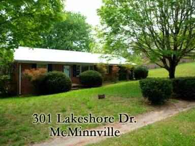 Main picture of 301 Lakeshore Dr