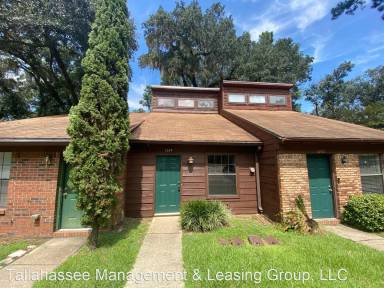 Main picture of 1284 High Rd