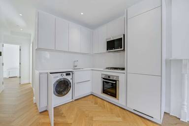 Main picture of 70 Clifton Place