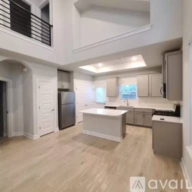 Main picture of 10001 Milton Albert Way