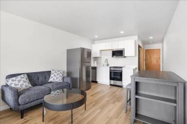 Main picture of Cedar Lodge