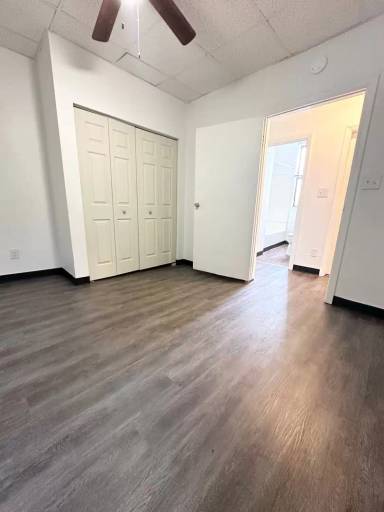 Main picture of 934 5th Ave