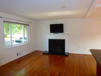 Main picture of 118 Falls Ave