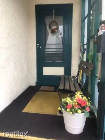Main picture of 1306 Columbus Ave