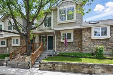 Main picture of 1203 S Zeno Way