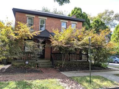Main picture of 507 Forest St