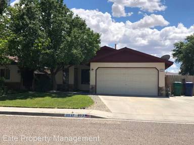 Main picture of 803 White Oak Dr