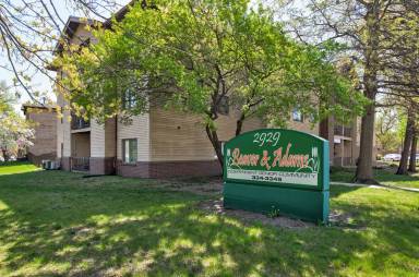 Main picture of 2929 Beaver Ave