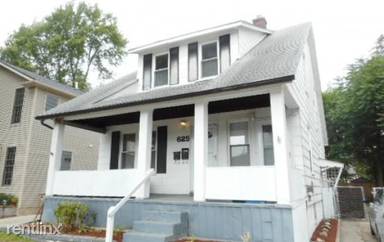 Main picture of 625 Dewey St