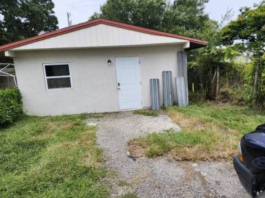 Main picture of 2001 S 30th St
