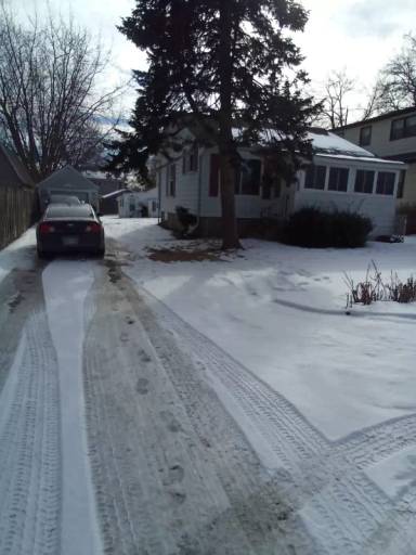 Main picture of 713 15th Pl