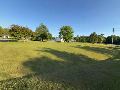 Main picture of 184 Justice Rd