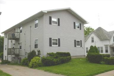 Main picture of 421 Bowery St