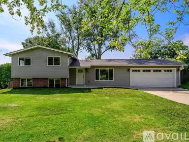 Main picture of 135 Barbee Ln