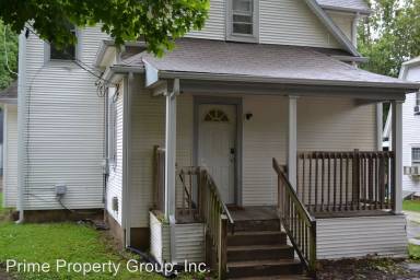 Main picture of 709 W Illinois St
