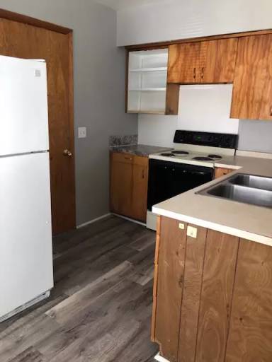 Main picture of 200 North 3rd St Apts - C