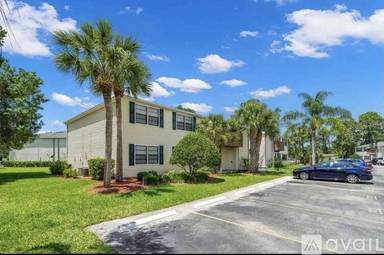 Main picture of 121 Loblolly Ct