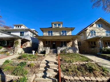 Main picture of 3633 Central St